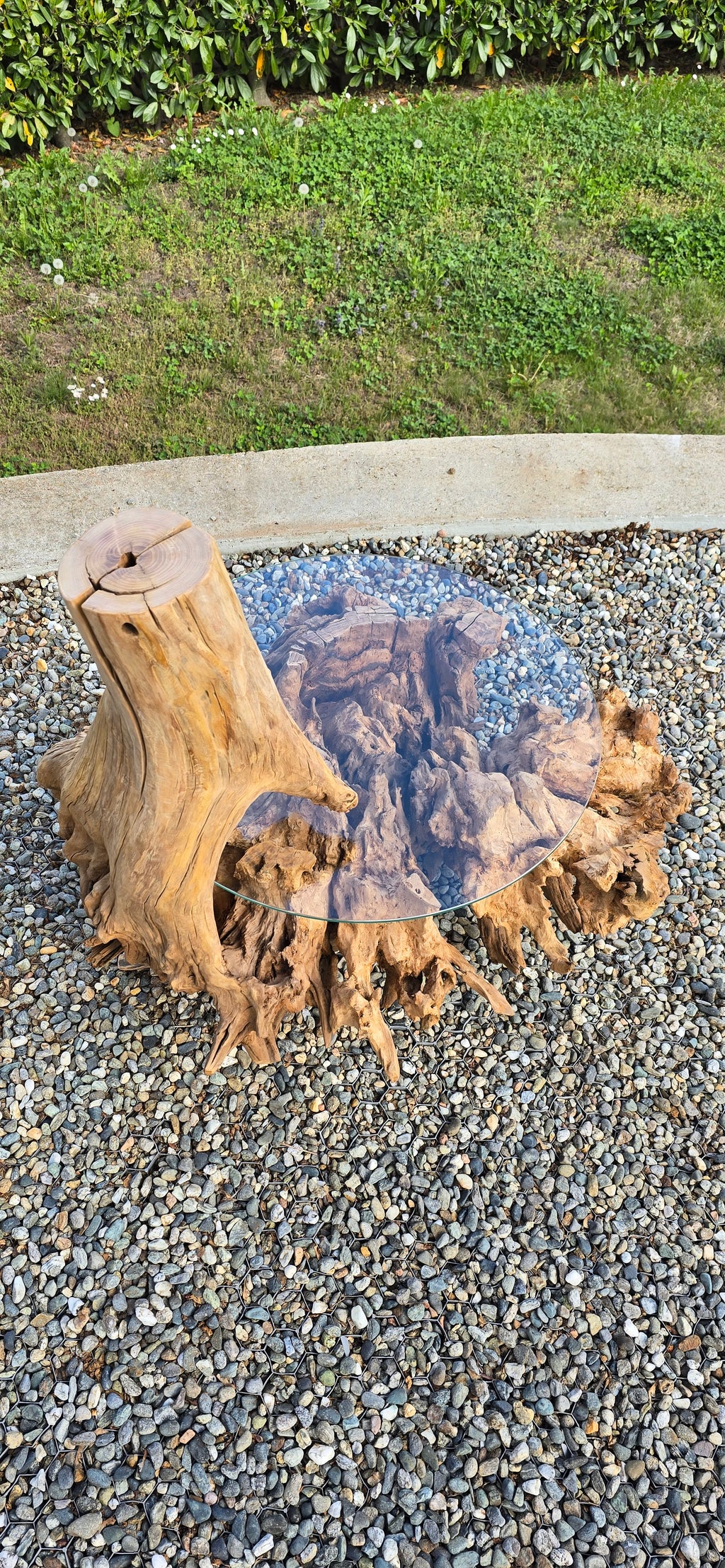 Scultura "La Mano de Dios"